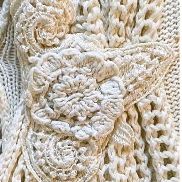 Ivory open front sleeveless knit cardigan size large - Picture 4 of 5